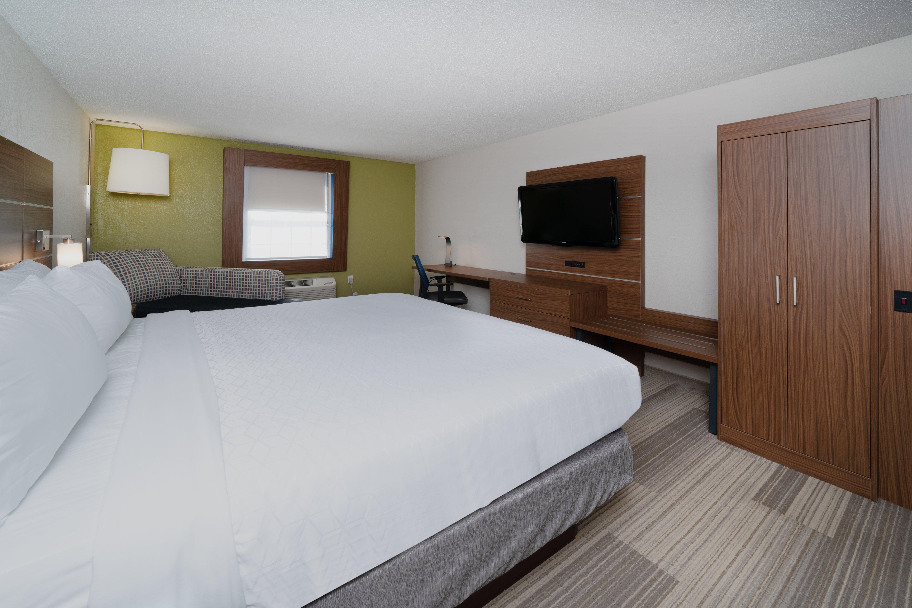 Holiday Inn Express Prince Frederick By Ihg Exterior photo
